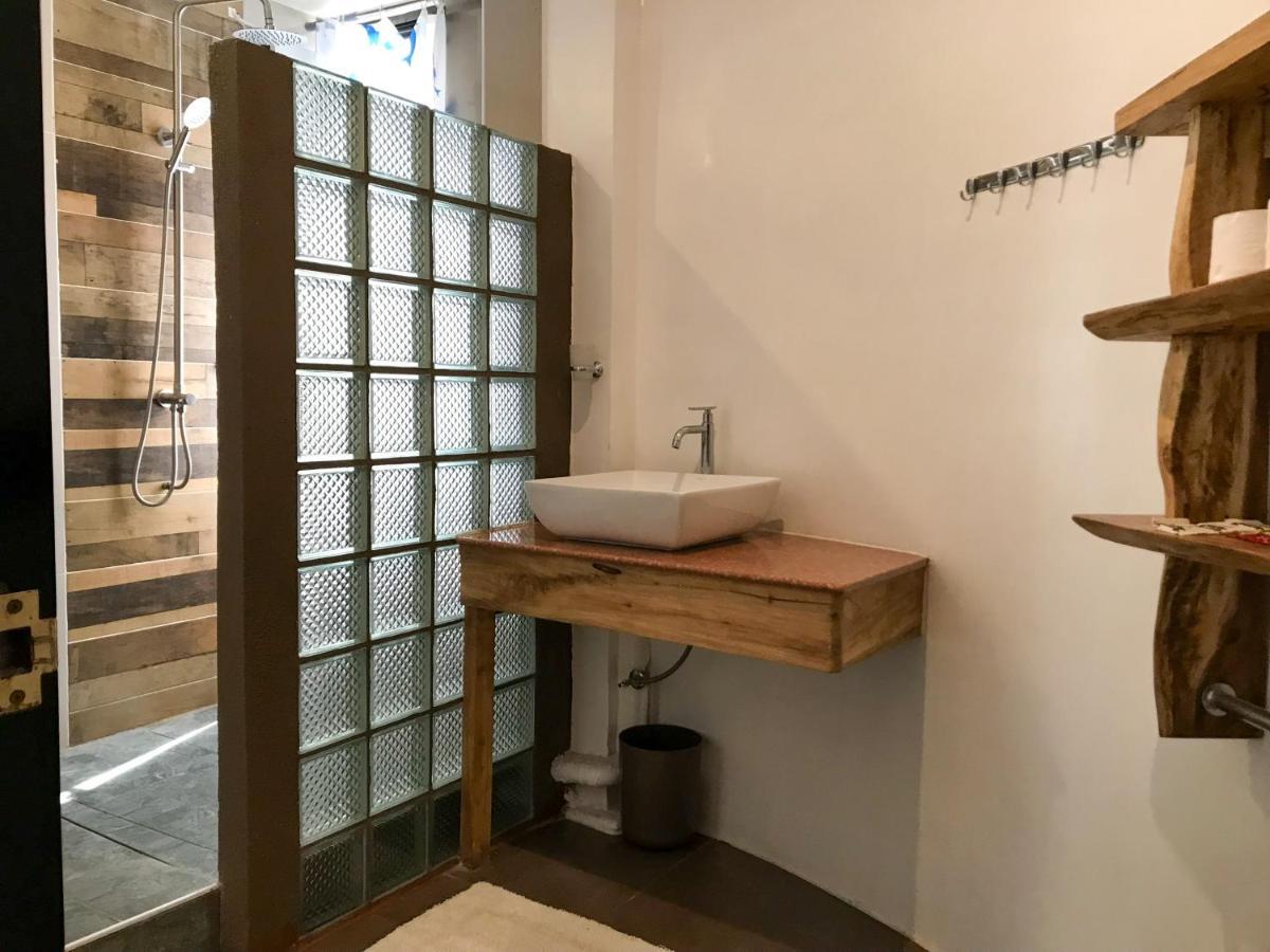 E.I. Suites سيكويجور المظهر الخارجي الصورة